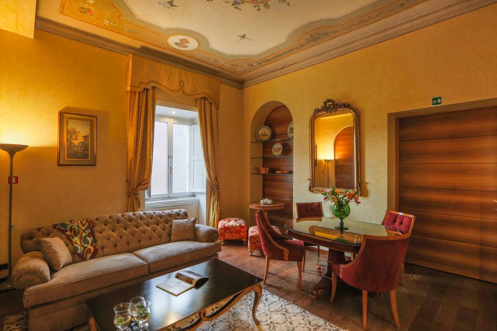 Prestigious Apartment Piazza Navona Rome Luaran gambar