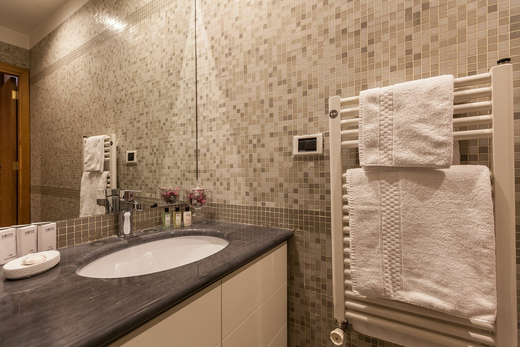 Prestigious Apartment Piazza Navona Rome Luaran gambar