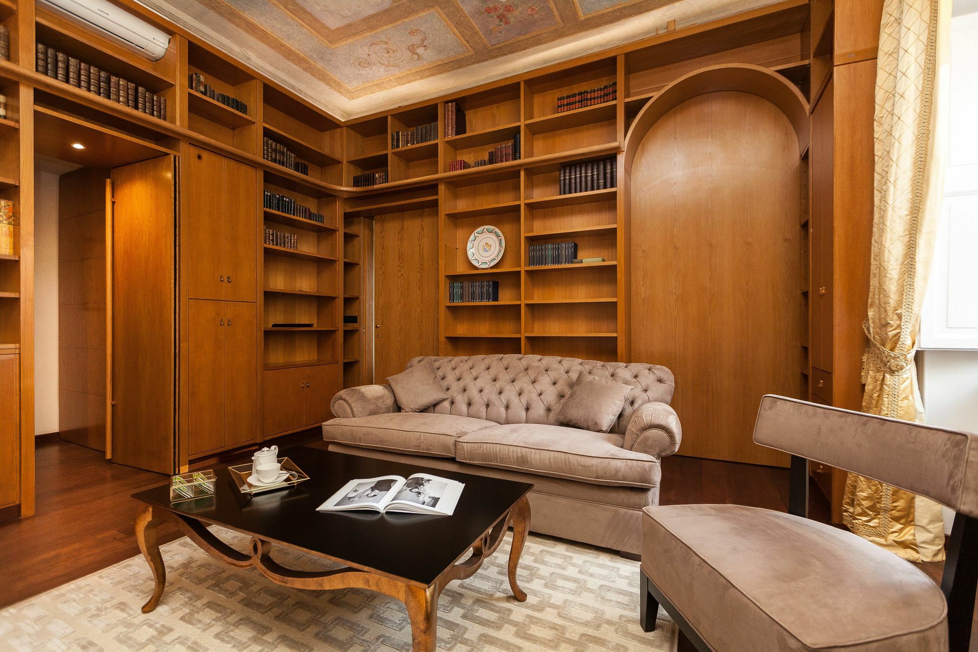 Prestigious Apartment Piazza Navona Rome Luaran gambar