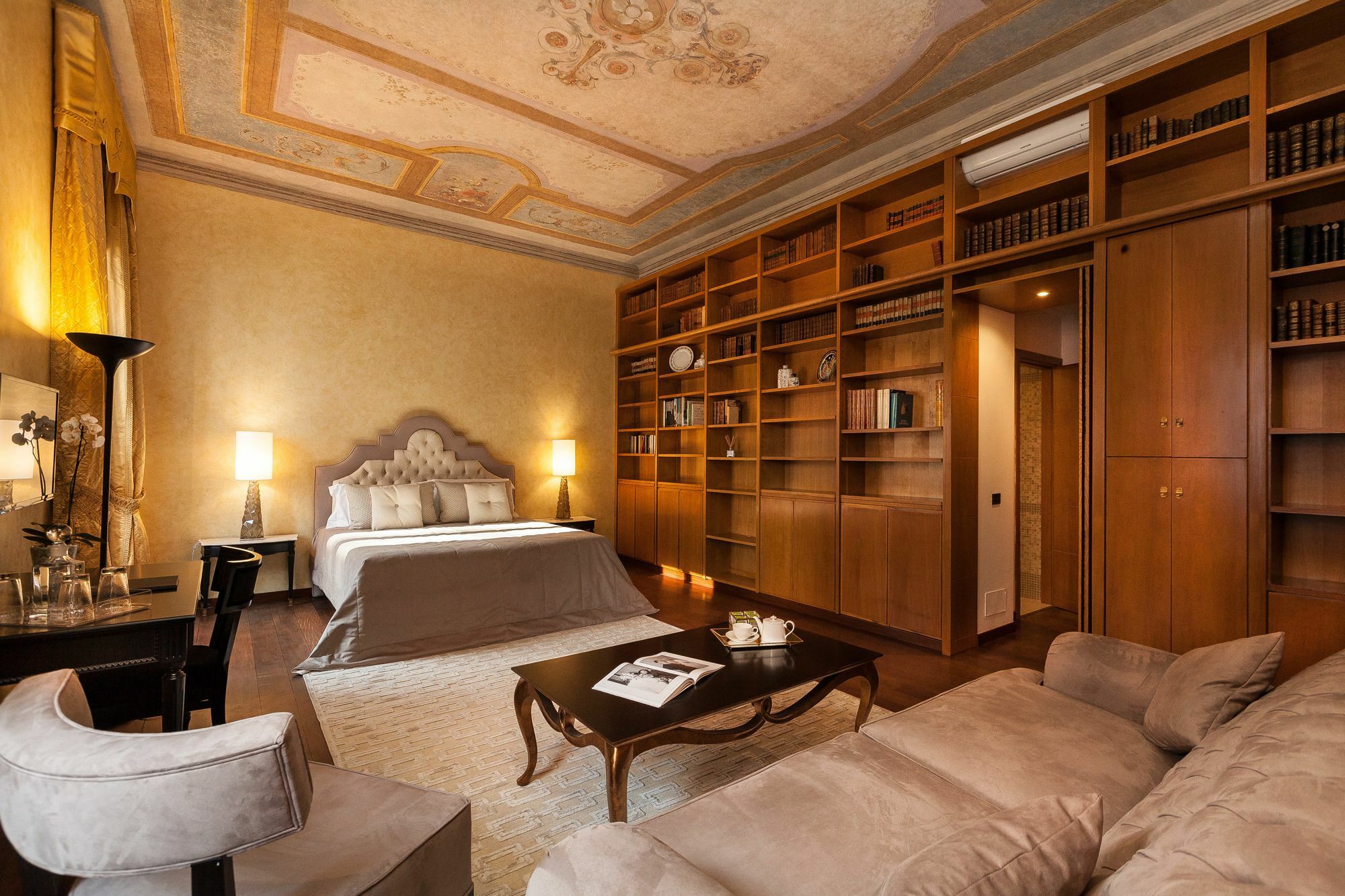 Prestigious Apartment Piazza Navona Rome Luaran gambar